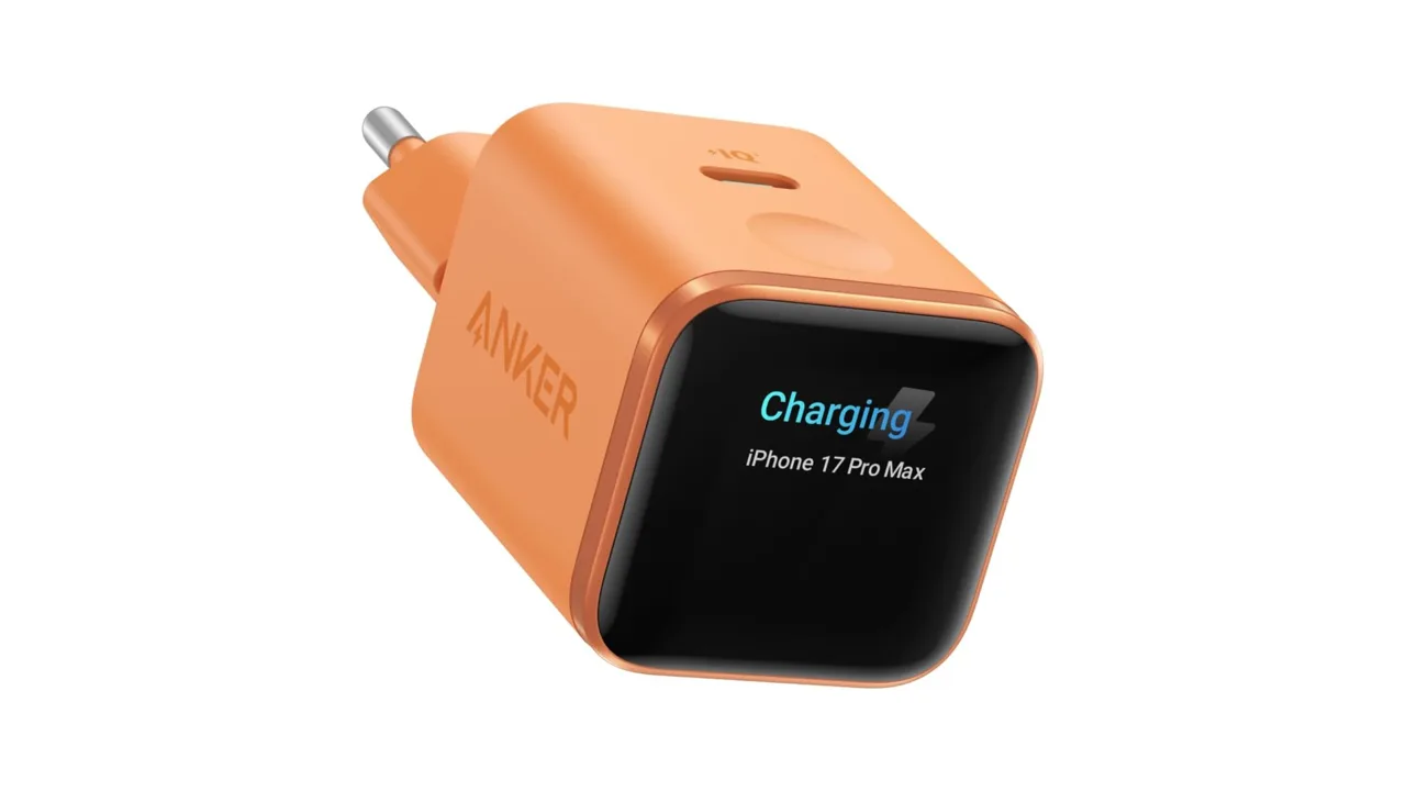Anker lanza el cargador 45W en Cosmic Naranja con pantalla inteligente optimizado para iPhone 17